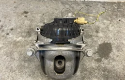 Подушка двигателя Audi Q7 2023 4M