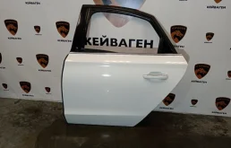 Дверь Audi A8 2011 D4