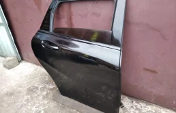 Дверь задняя правая Mercedes-Benz
