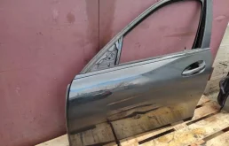 Дверь передняя левая Mercedes-Benz