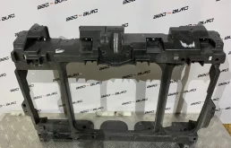 Панель радиатора (телевизор) для Citroen C5 на фотографиях