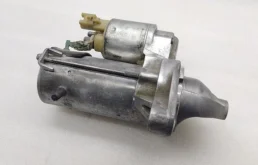 Стартер для Toyota RAV4 2019 года на фотографиях