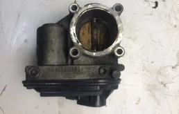 Заслонка дроссельная электрическая Ford Focus 2 2004—2008 1358592 HWDA