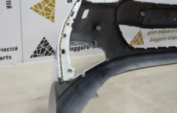 Бампер передний для Hyundai i40 2011 года на фотографиях