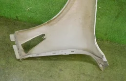 Крылья для BMW 7er 2021 года на фотографиях