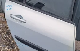 Дверь задняя правая  Renault Megane II 2003-2009
