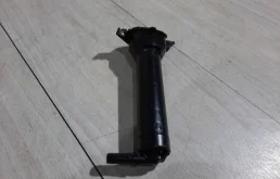 Форсунка фароомывателя левая для Honda CR-V на фотографиях