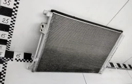 Кассета радиаторов для Hyundai Solaris 2021 года на фотографиях