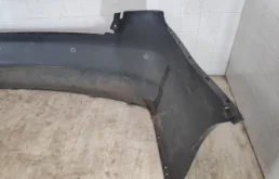 Бампер для Mitsubishi Grandis 2003 года на фотографиях