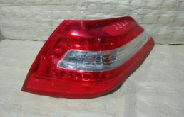 Фонарь внешний правый (26550JN00A) для Nissan Teana J32 2008-2013