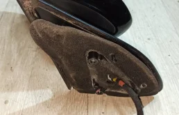 Стекла и зеркала для Nissan Qashqai 2011 года на фотографиях