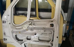 Дверь передняя правая голая Fiat Ducato