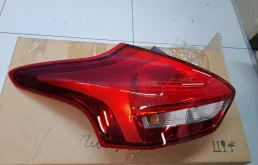 Фонарь на крыло левый для Ford Focus 3 2011-2019