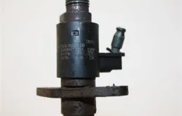 Форсунка топливная для Land Rover Range Rover Sport на фотографиях