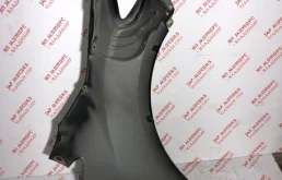 Крылья для Mazda CX 7 2011 года на фотографиях