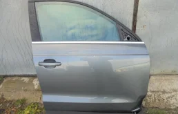 Дверь Audi Q3 8U0831052C 8UB, передняя правая