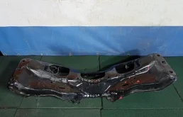 Подрамник Subaru Impreza G12