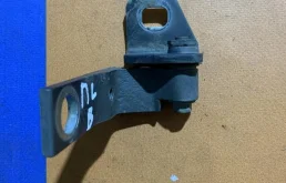 Петля Ford Focus 3 2011-2019 1879658, передняя