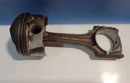 Поршень с шатуном Volkswagen Passat B6 2005 - 2010 2007