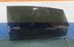 Стекло двери Audi A6 2005 4F5845205 4F2 3.0 BBJ, заднее левое