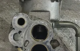 Клапан EGR 1S7G9D475AK  2.0 Бензин Ford