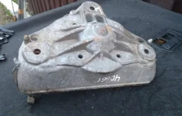 Опора амортизатора верхняя (чашка) 7L0412391E  4.2 Бензин Volkswagen