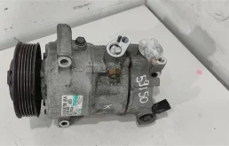 Компрессор кондиционера 5N0820803C  2.0 TDI Volks