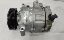 Компрессор кондиционера 1K0820803E  2.0 TDI Volks