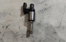 Форсунка 04E906036E  1.4 TSI Volkswagen