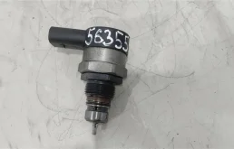 Датчик давления топлива 057130764H  2.0 TDI Volkswagen