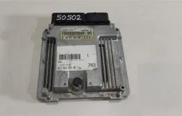 Блок управления двигателем 8K2907115AA  2.0 Бензи