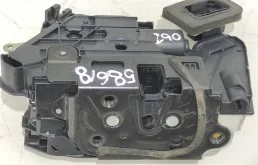 Замок двери передней правой 5K1837016A  1.8 Турбо