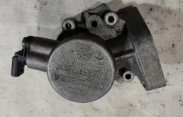 Крепление ТНВД 06E103535A  3.0 Бензин Volkswagen