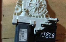 Моторчик стеклоподъемника задний левый 8K0959793D  2.0 Турбо бензин Volkswagen