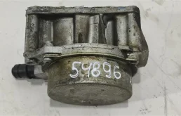 Насос вакуумный 06H145100AK  2.0 TFSI Audi