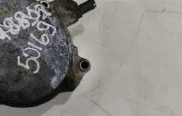 Насос вакуумный 06H145100AB  2.0 TFSI Audi