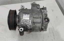 Компрессор кондиционера 1K0820803N  2.0 FSI Volks
