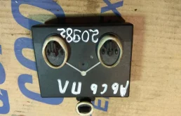 Блок управления двери передней левой 4F0959793B