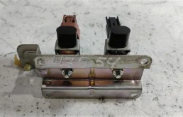 Клапан электромагнитный 4M5G9A500  2.0 Бензин Ford