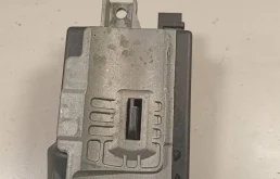 Замок рулевой колонки 8K0905852D    Audi