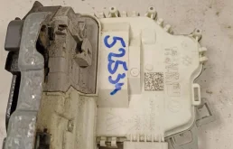 Замок двери передней правой 8J1837016F    Audi