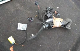 Проводка (коса) двери передней правой 8K0971030AB    Audi