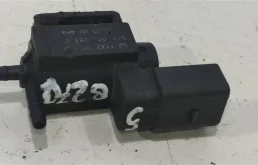 Клапан электромагнитный 037906283C  2.0 TFSI Volkswagen