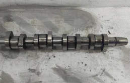 Распредвал 038109101R  1.9 TDI Volkswagen