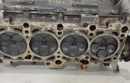 Головка блока цилиндров (ГБЦ) AWT  1.8 Турбо бензин Audi