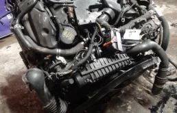 Двигатель с навесным  306DT для Jaguar F Pace X761 2016+