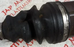 Привод передний правый для Volkswagen Tiguan 2007 года на фотографиях