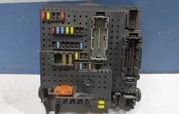 Блок предохранителей салонный Volvo S60 2008 30786646 1 ПОКОЛЕНИЕ 2.4 B5244S