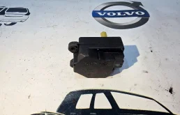 Моторчик заслонки отопителя LR Freelander Volvo S80 II (2006—2010) D5244T5 2008