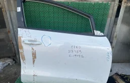 Стекло двери KIA CEED 2 2012- переднее правое б/у CEED 2(2012-2018)